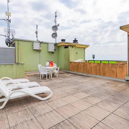 Castello Apartment