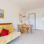 Apartman Castello *
