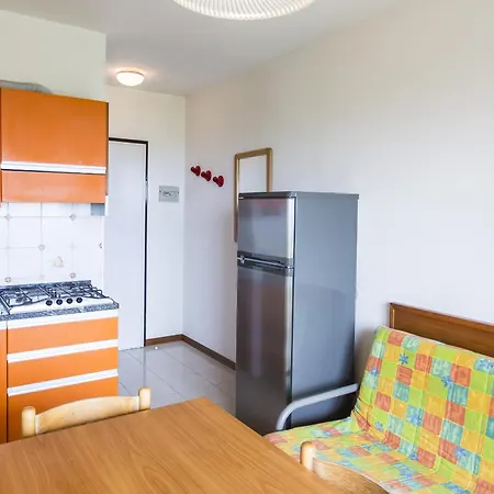 Castello * Μπιμπιόνε